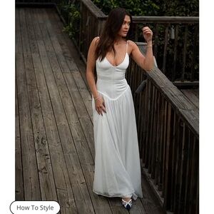 Caelynn Bell x Gianni Bini Mary Satin Chiffon V Neck  Dropwaist Maxi Dress